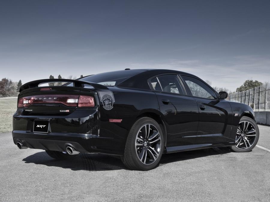  Dodge Charger SRT8 Super Bee 2012 года  (фото 37 из 39)